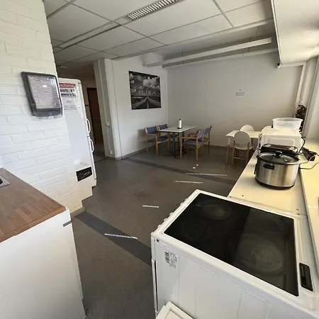 Office House Services 0667 *